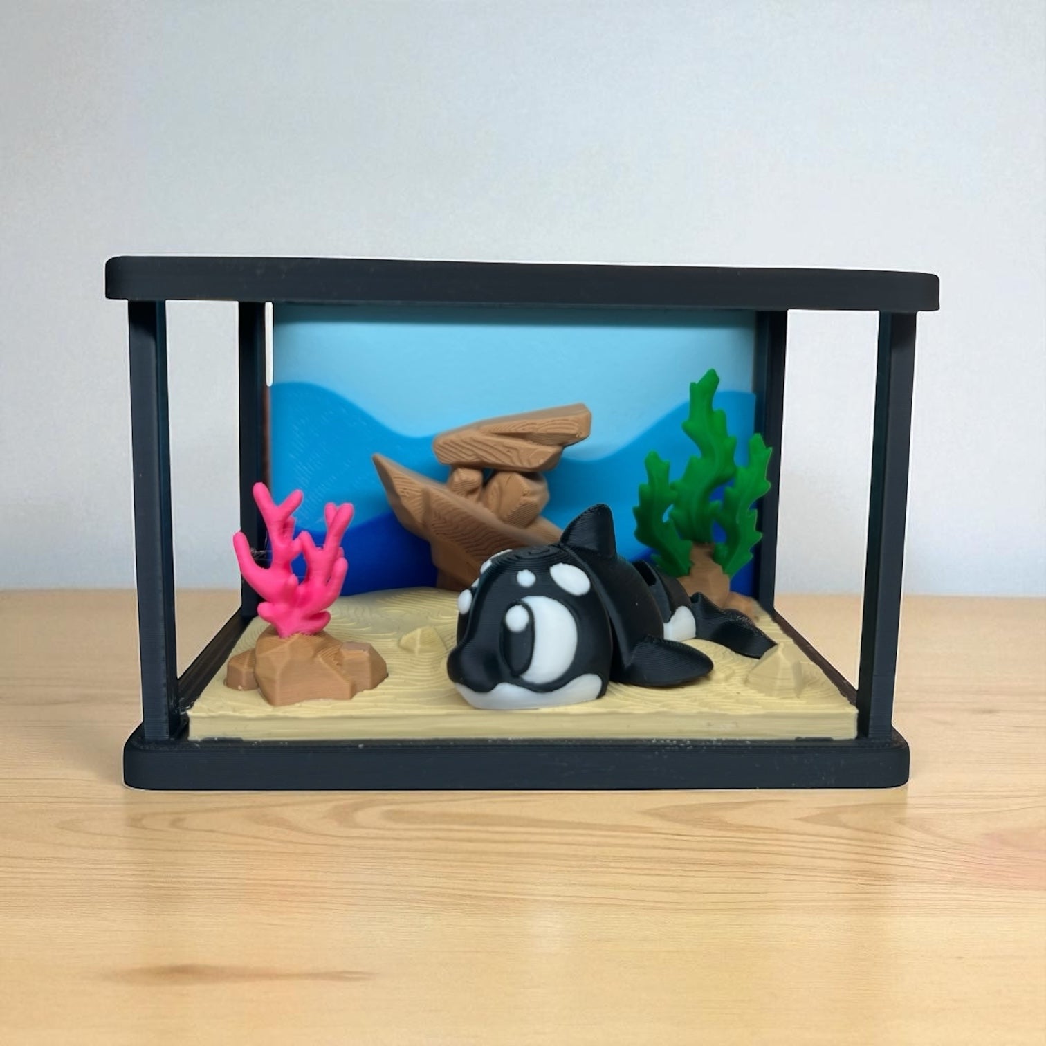 Mini Aquarium + Your Choice of Ocean Critters
