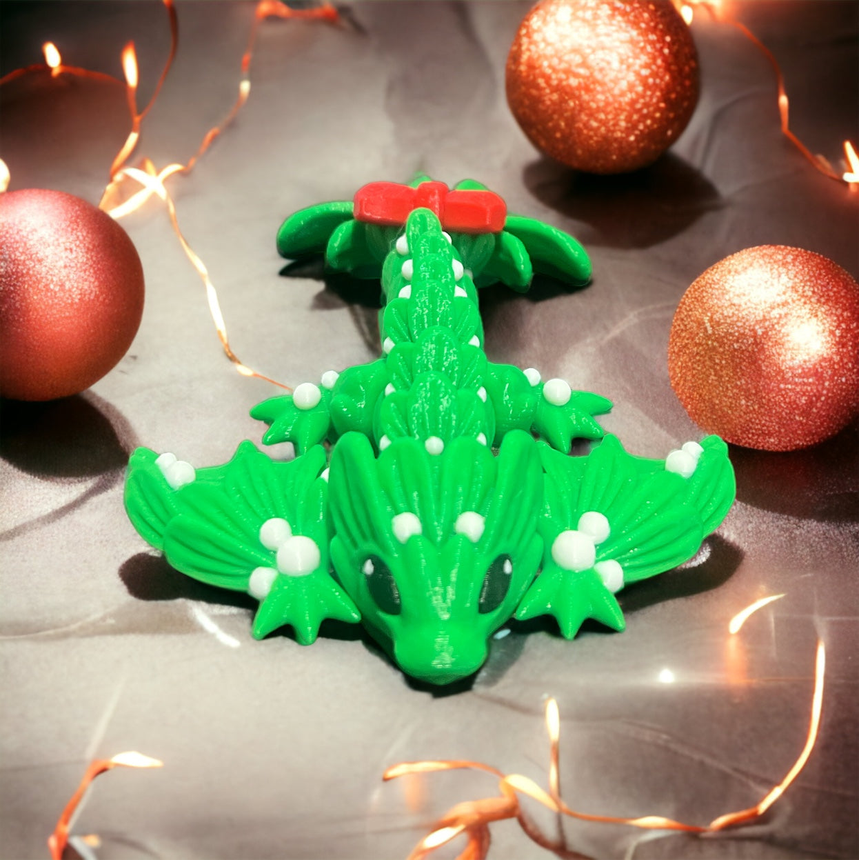 Tiny Mistletoe Dragon